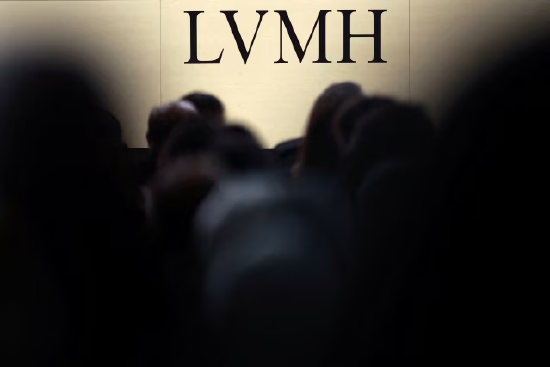 路威酩轩(LVMH)销售疲软,给脆弱复苏的奢侈品行业蒙上阴影