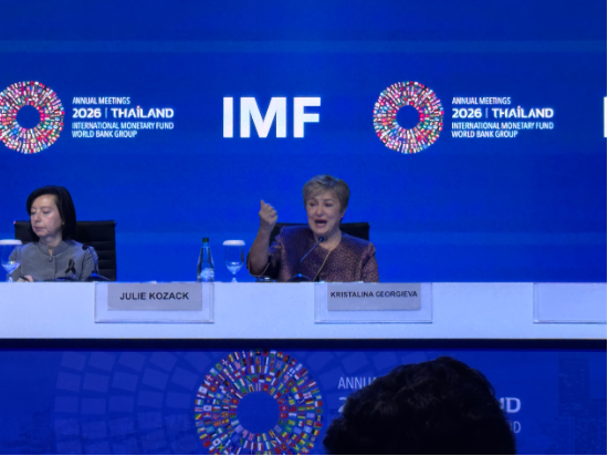 IMF的“寒冬预警”:高利率、AI分化与全球失衡